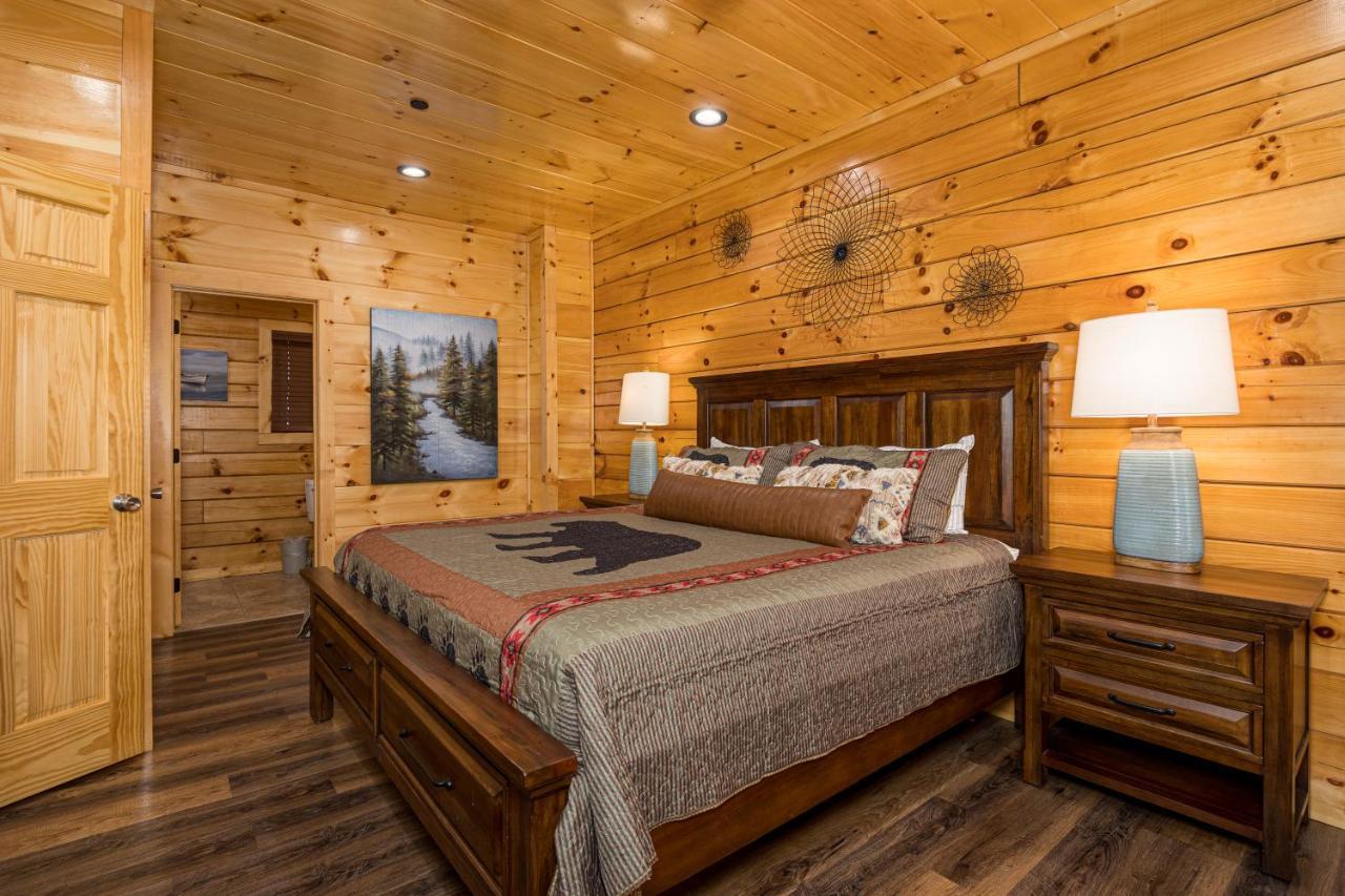5Bd5B Escape Cabin With 2 Hottubs, Thtr &Game Rm,1Mi To The Parkway! 4Mi To Dollywood - Spring Deal Pigeon Forge Exterior foto