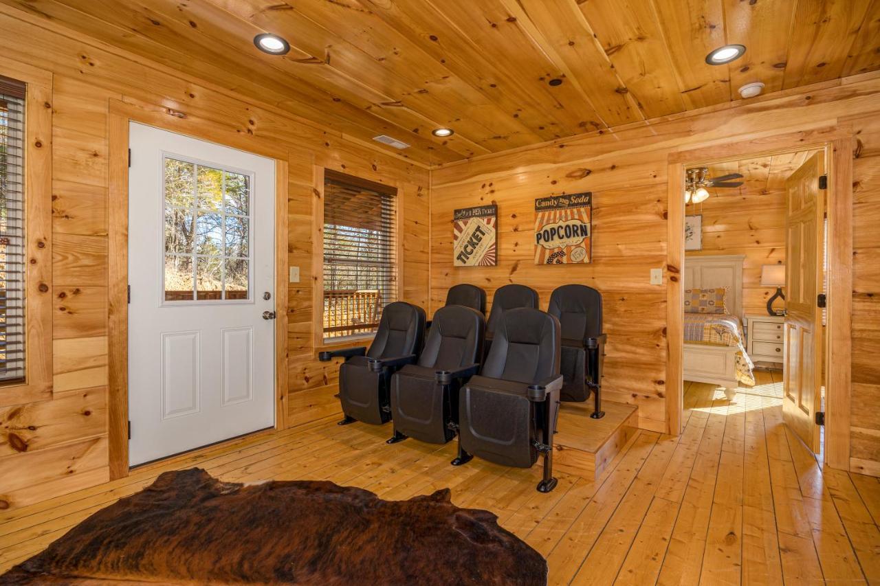 5Bd5B Escape Cabin With 2 Hottubs, Thtr &Game Rm,1Mi To The Parkway! 4Mi To Dollywood - Spring Deal Pigeon Forge Exterior foto