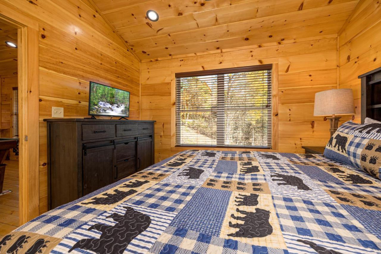 5Bd5B Escape Cabin With 2 Hottubs, Thtr &Game Rm,1Mi To The Parkway! 4Mi To Dollywood - Spring Deal Pigeon Forge Exterior foto